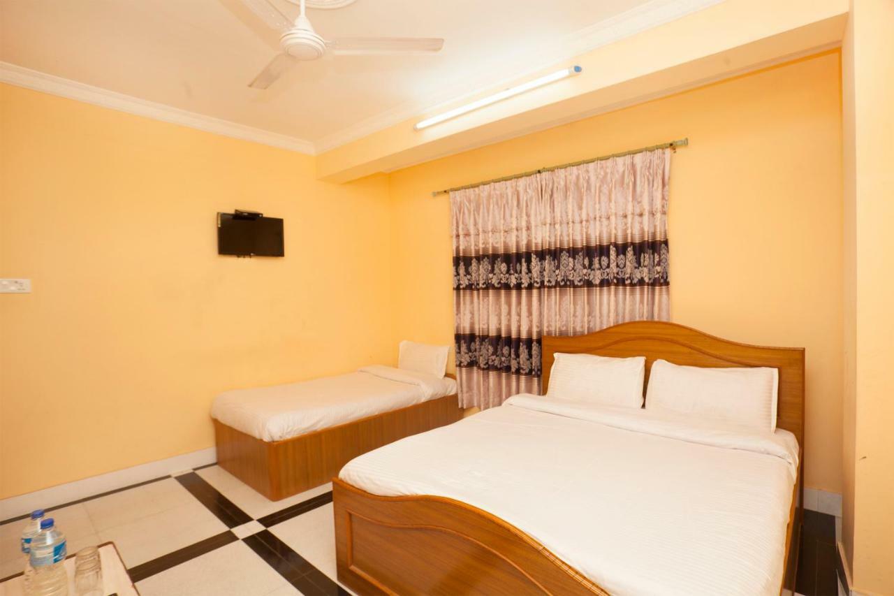 Spot On 397 Hotel Triveni Guest House Kathmandu Exterior photo