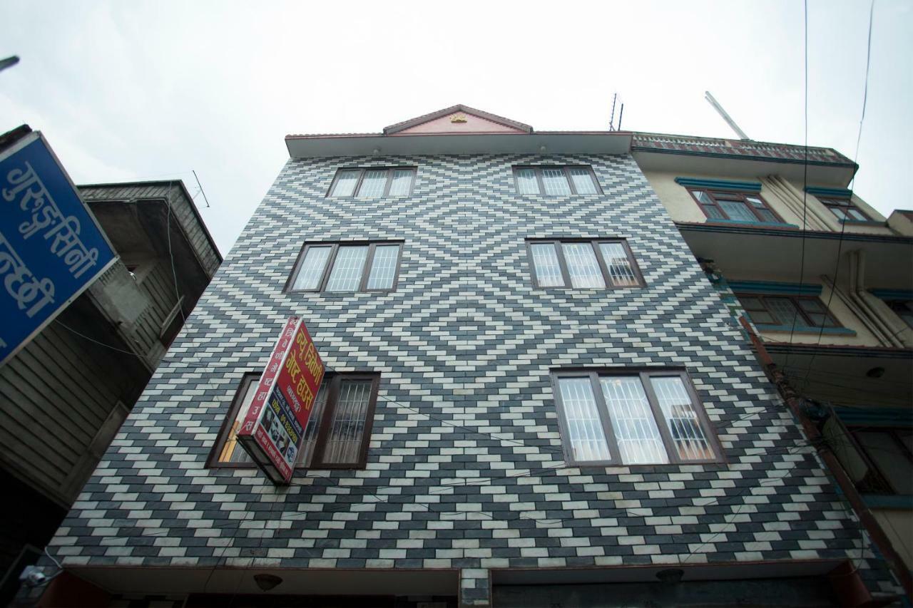 Spot On 397 Hotel Triveni Guest House Kathmandu Exterior photo