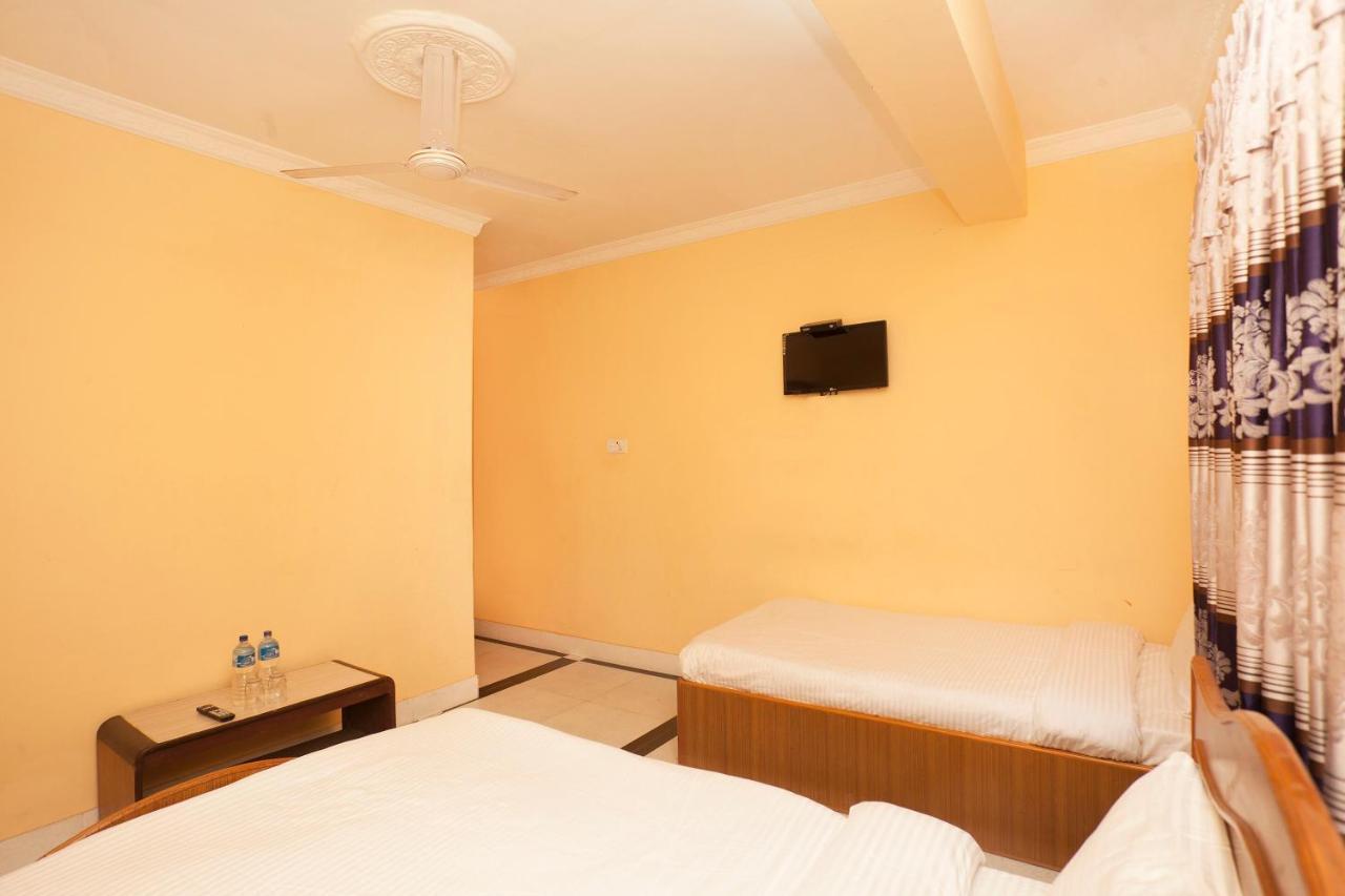 Spot On 397 Hotel Triveni Guest House Kathmandu Exterior photo